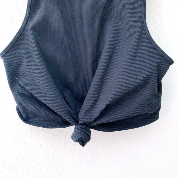 GapFit Ribbed Blackout Twist-Knot Cropped Sports Bra Black Size L - Picture 3 of 8